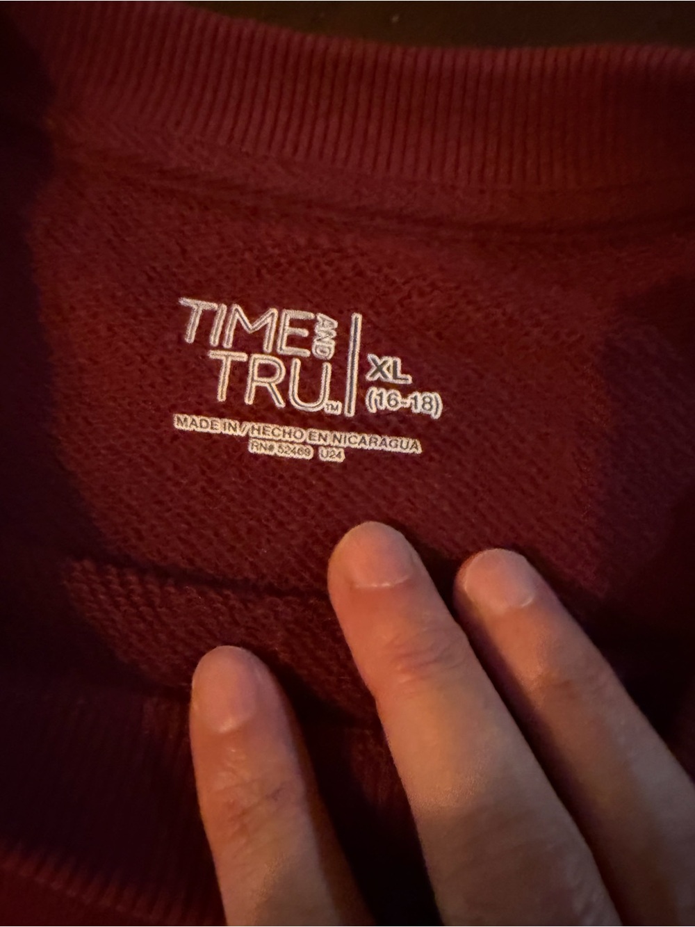 Time and Tru are woMen's XL Burgundy Crewneck